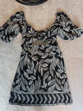 Dynamite Puff Sleeve Mini Dress - medium
